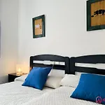 Apartment La Marina *